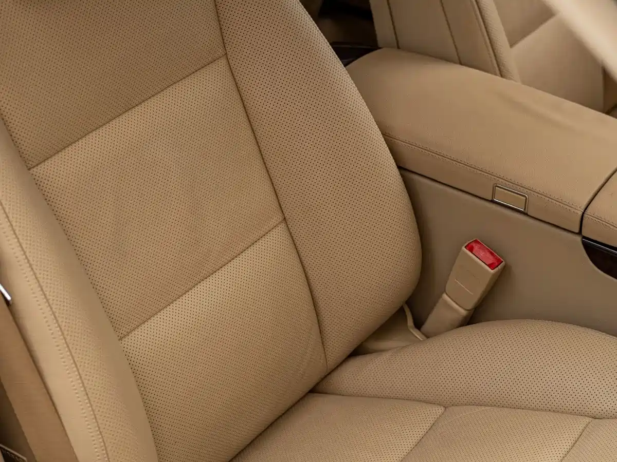 Mercedes-Benz S-Class 2011 S 350 L CGI фото 13