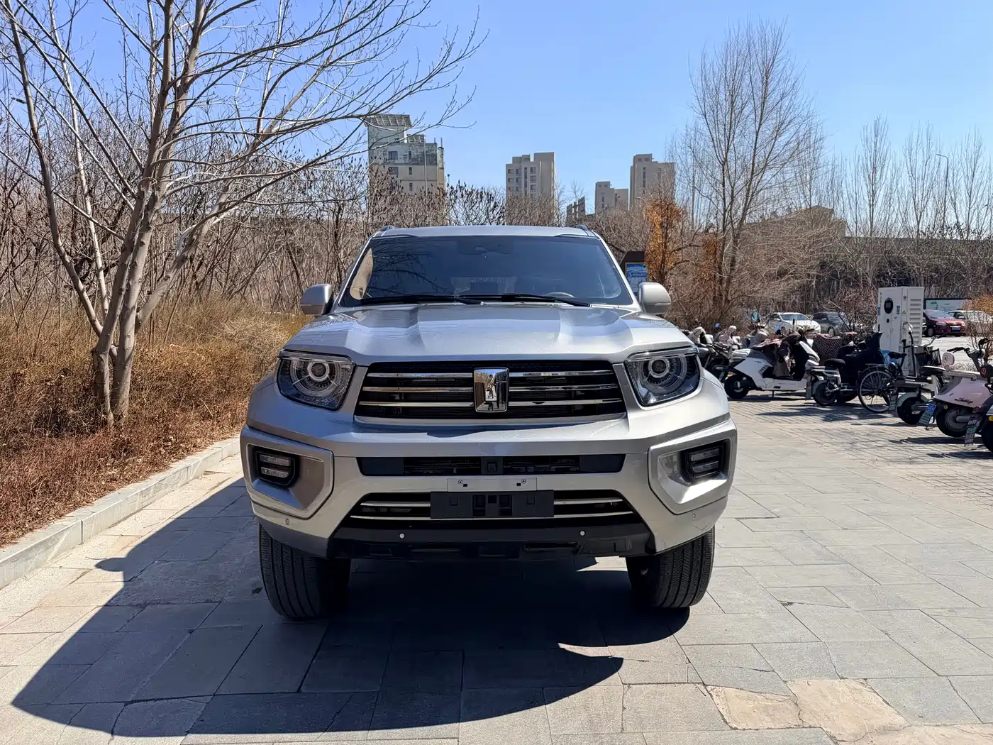 TANK TANK 700 NEW ENERGY