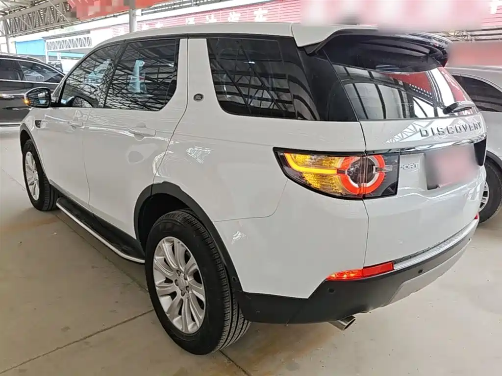 Land Rover Discovery Sport 2018 240PS SE Edition фото 5