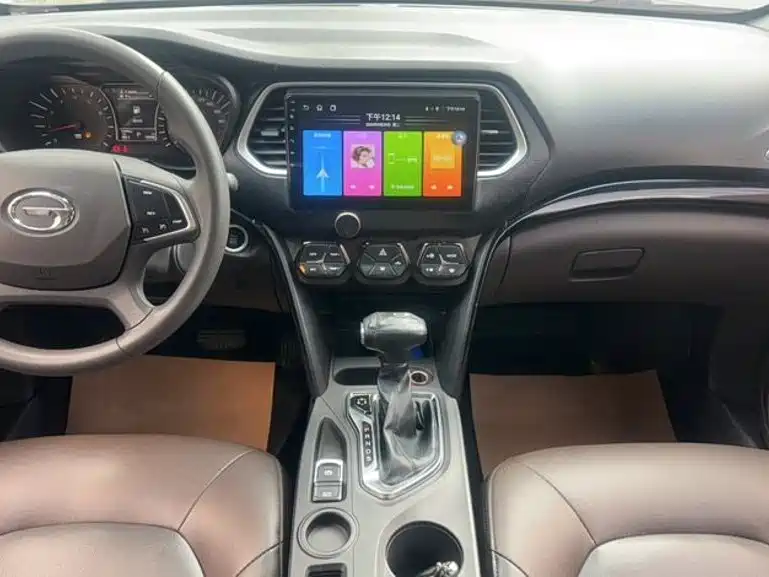 Фото 7 - GAC Trumpchi GS4