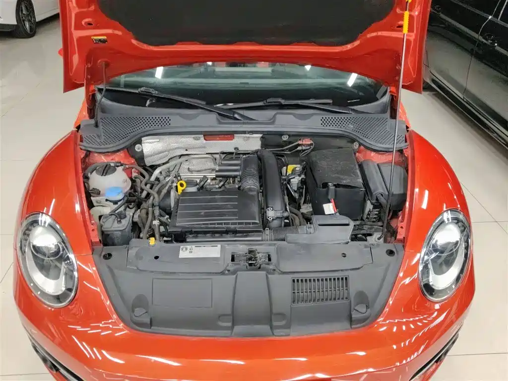 Volkswagen Beetle 2017 180TSI Style фото 20