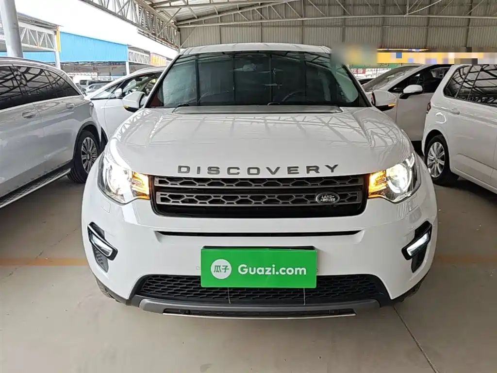 Land Rover Discovery Sport 2018 240PS SE Edition фото 3