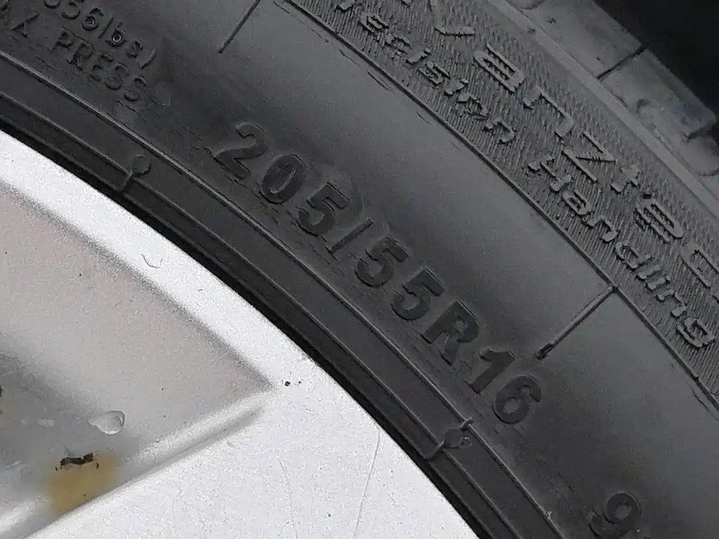 Фото 24 - Roewe 350