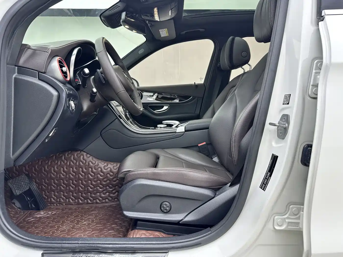 Mercedes-Benz GLC 2018 GLC 260 4MATIC Luxury фото 7