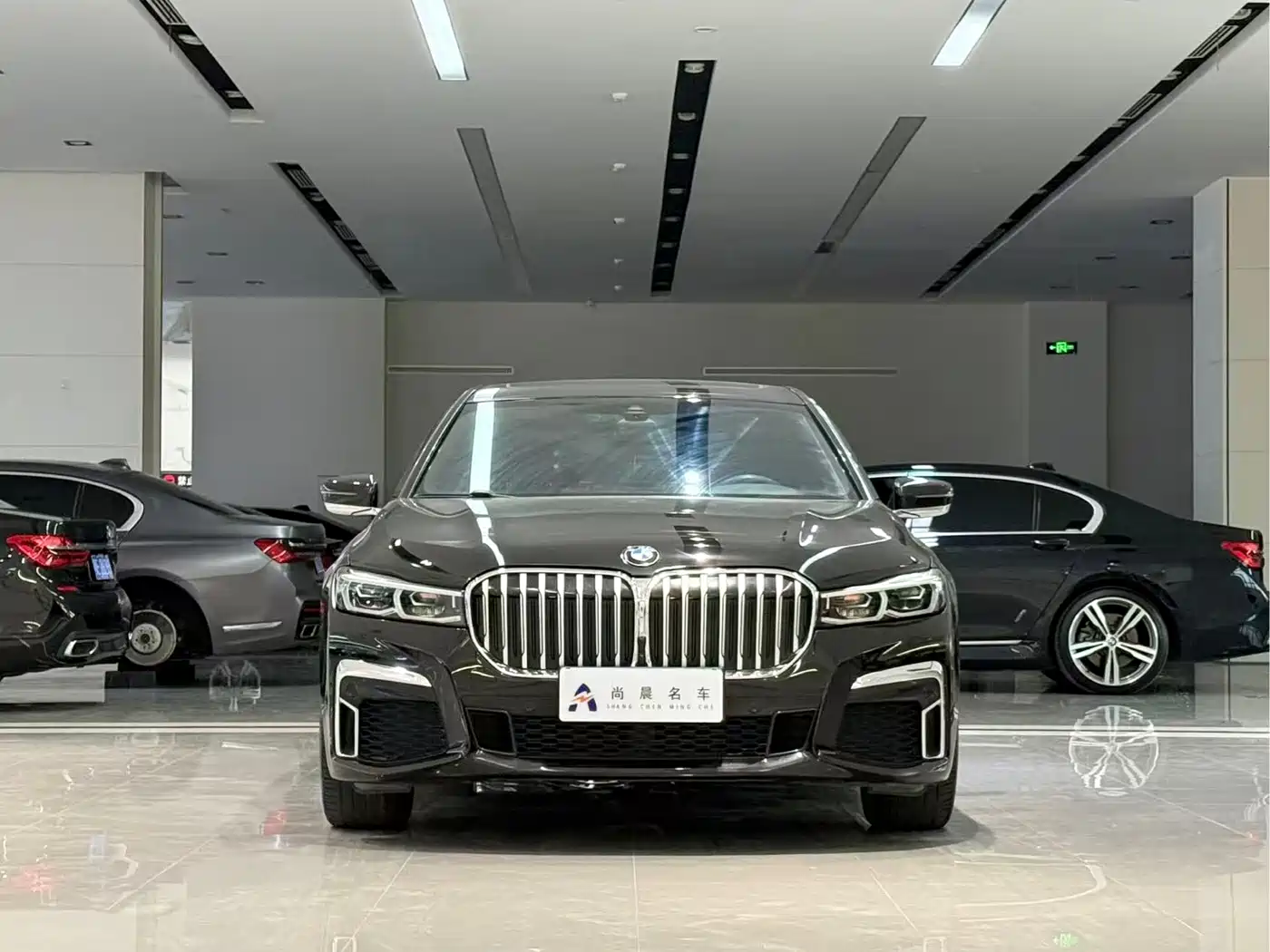 BMW 7 Series 2019 730Li M Sport Package фото 2