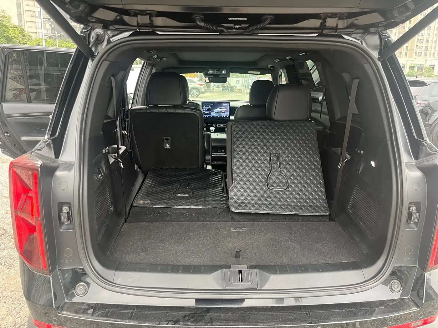 GAC Trumpchi Trumpchi GS8 2022 Navigator Series 2.0TGDI 2WD Luxury Smart Connect Edition (6-seater) фото 14