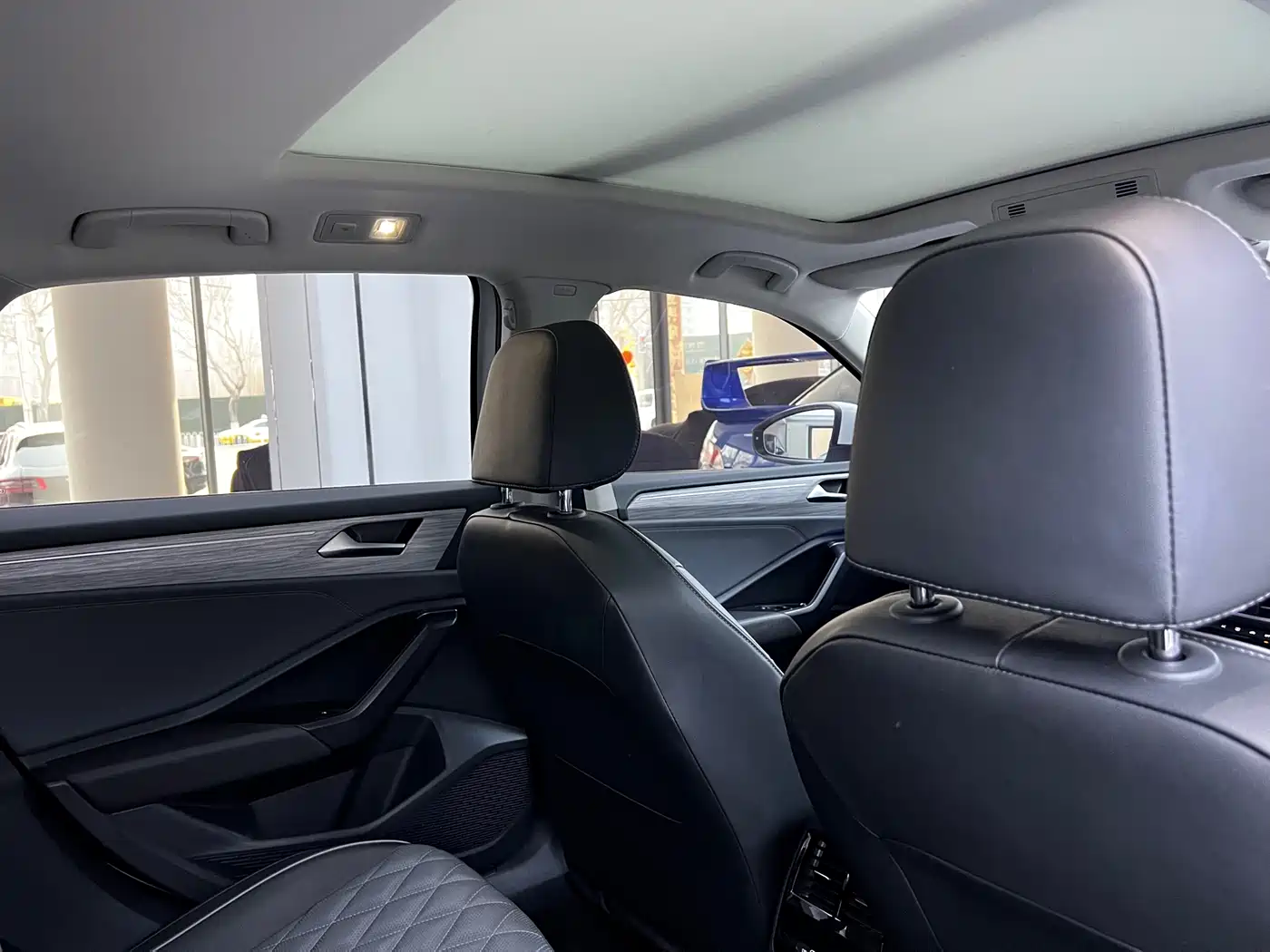 Volkswagen Sagitar 2024 300TSI DSG Surpass Edition фото 21