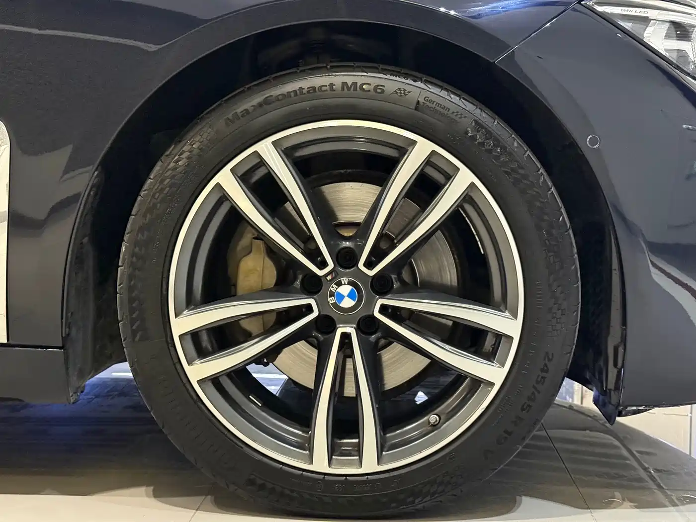 BMW 7 Series 2021 Model 730Li M Sport Package фото 17