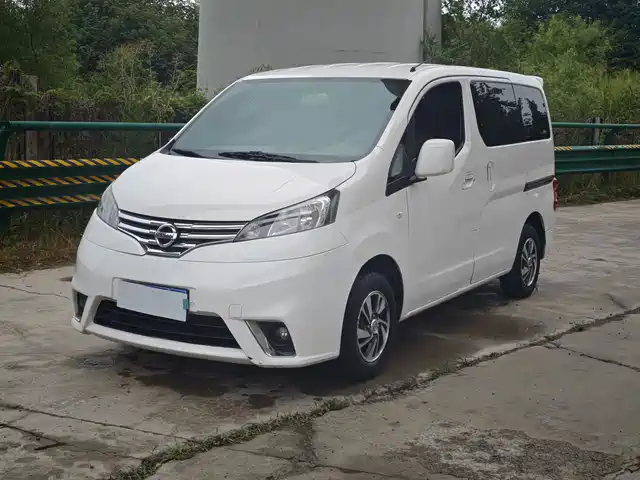 Nissan Nissan NV200 2018 1.6L CVT Premium