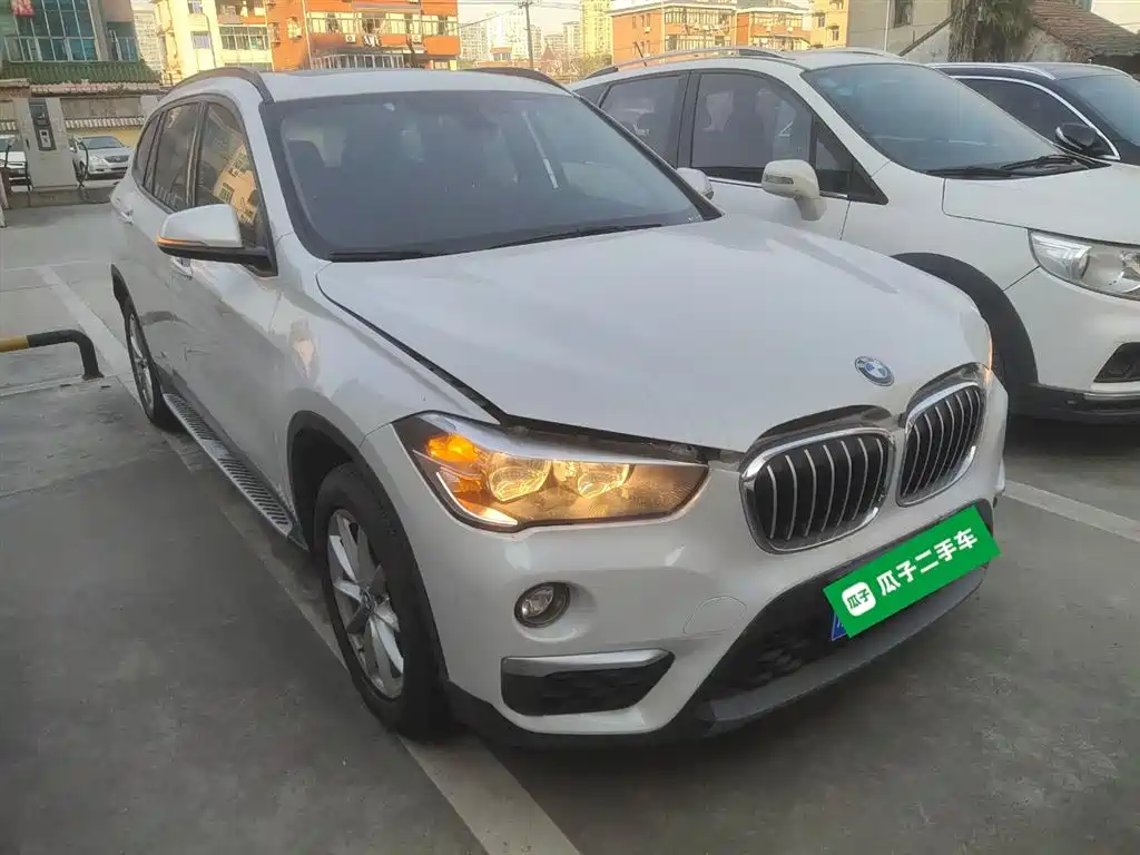 BMW X1 2019 sDrive18Li Fashion Model фото 23
