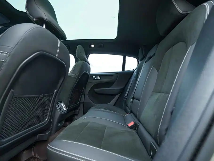 Volvo C40 2023 2022 Long Range Edition PRO