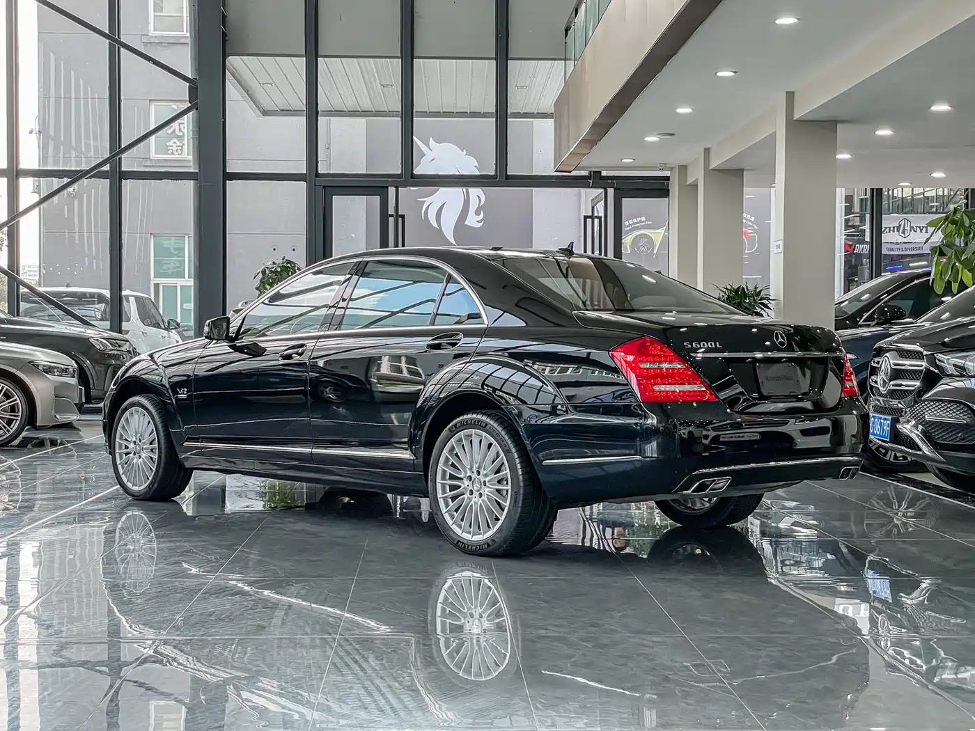Mercedes-Benz S-Class 2012 S 600 L Grand Edition фото 4