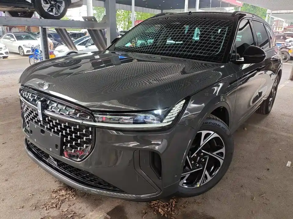 Lincoln Nautilus 2023 2.0T 4WD Premium Hybrid Edition