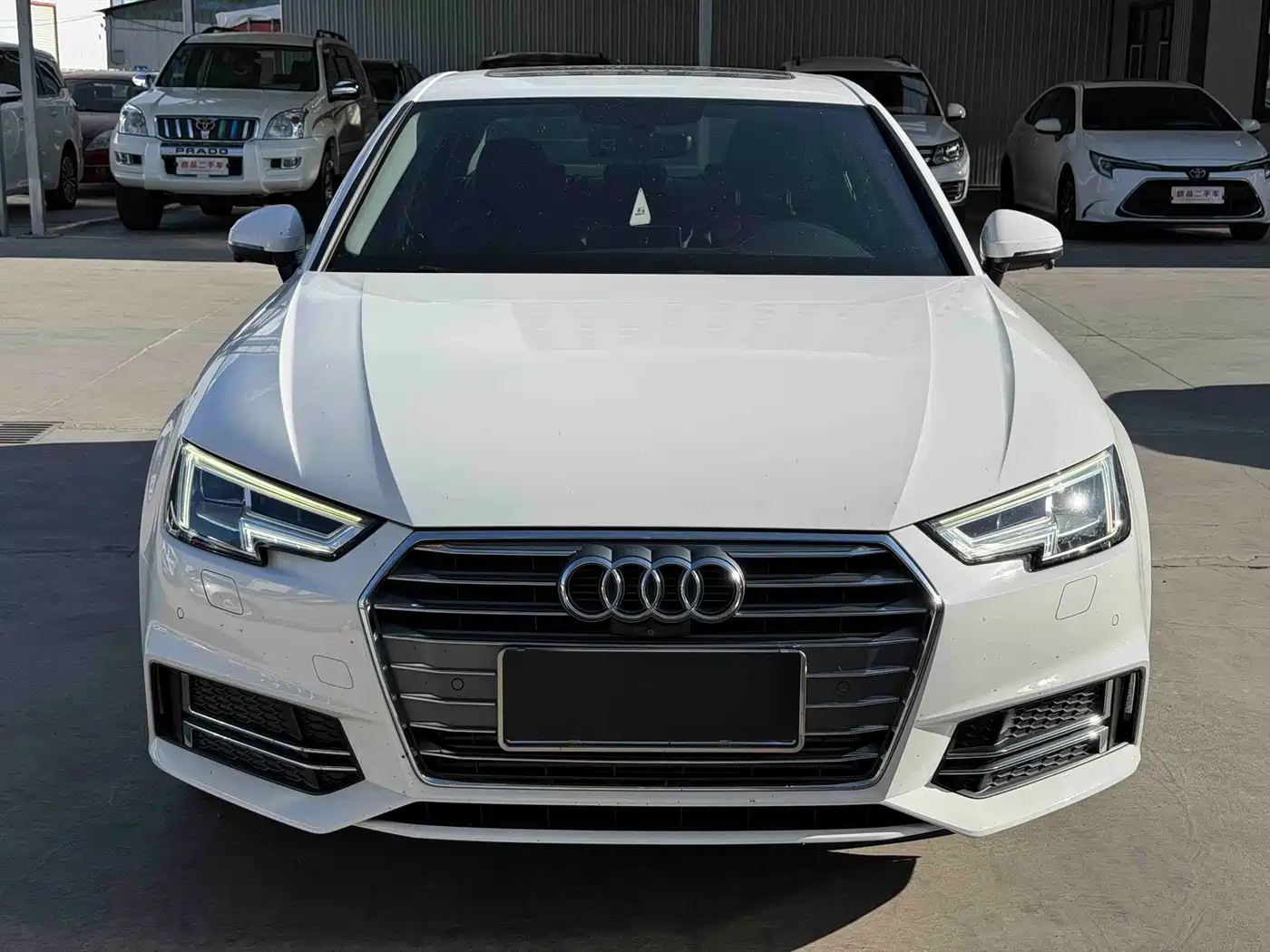 Audi A4L 2018 30th Anniversary 40 TFSI Fashion фото 2
