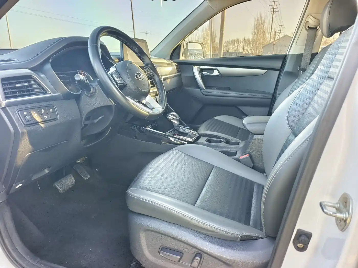 Kia Sportage 2019 2.0L Automatic Smart Luxury Edition фото 8