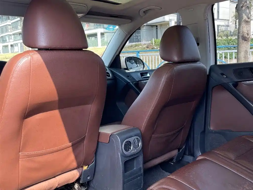 Volkswagen Tiguan 2013 1.8TSI Automatic 2WD Luxury Model фото 7