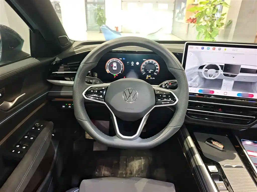 Volkswagen Passat 2025 Model Pro 380TSI Starlight Dragon Premium Edition фото 11