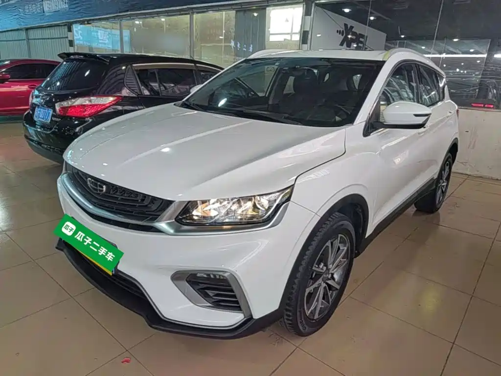 Фото 2 - Geely Coolray