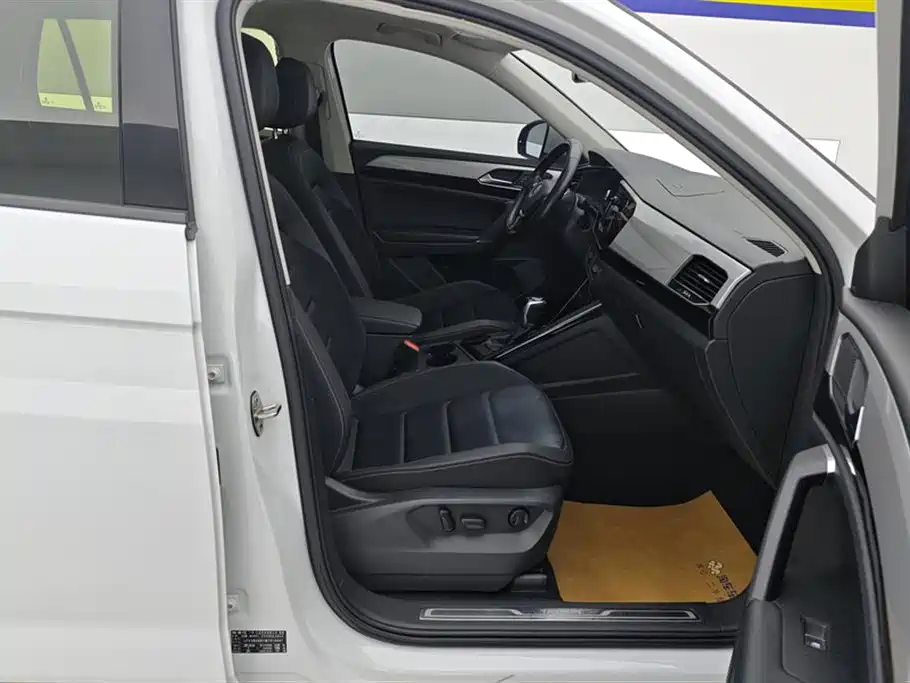 Volkswagen Tayron 2020 330TSI 2WD Luxury Smart Edition фото 8