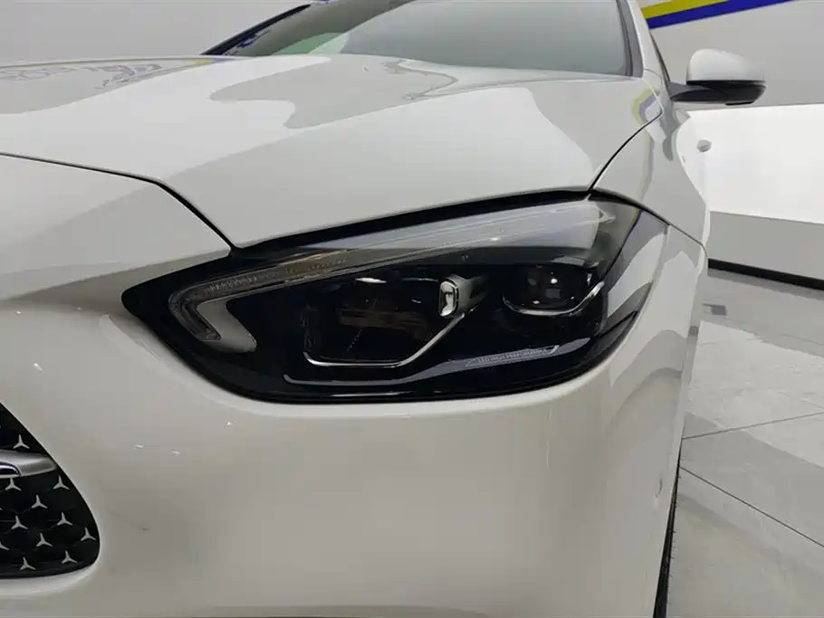 Mercedes-Benz C-Class 2023 Facelift C 200 L Sport Edition фото 5