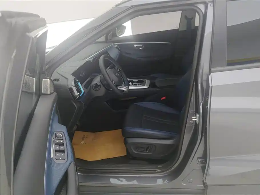 GAC Trumpchi Trumpchi GS3 2023 Shadow Speed 270T Smart Power Edition фото 9