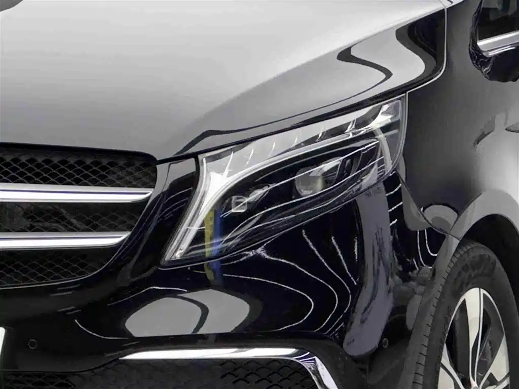 MERCEDES-BENZ V CLASS