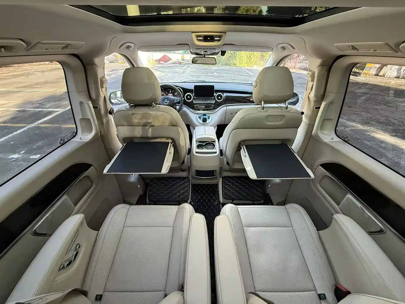 Mercedes-Benz V-Class 2018 V 260 Premium Edition China VI фото 8