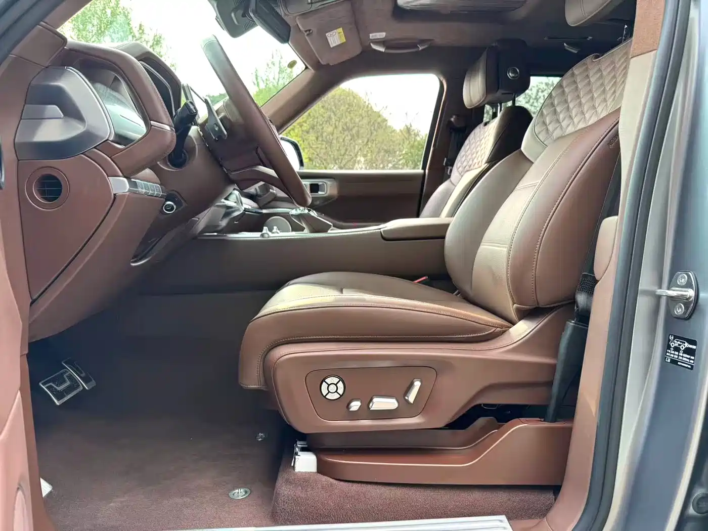 TANK TANK 700 NEW ENERGY