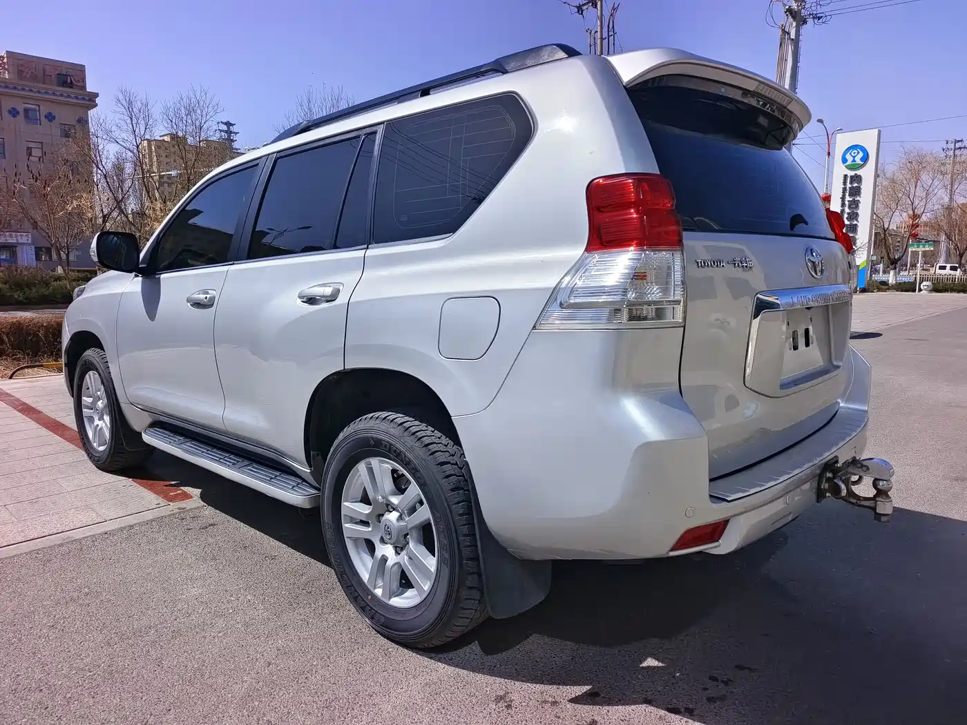 Toyota Prado 2010 4.0L Automatic VX NAVI фото 6