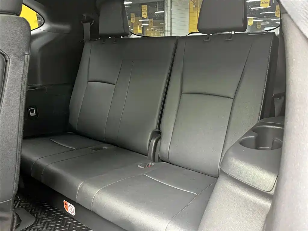 Toyota Crown Kluger 2022 2.5L HEV 4WD Premium Edition фото 18