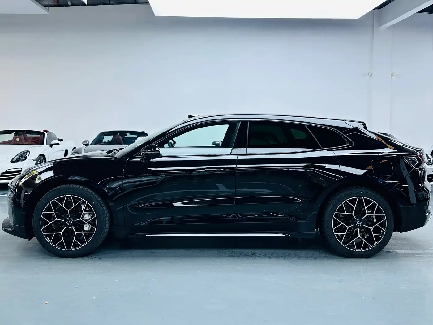 ZEEKR EXTREME KRYPTON 001