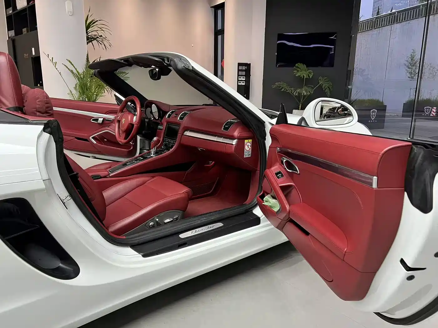 Porsche Boxster 2013 Boxster 2.7L фото 10