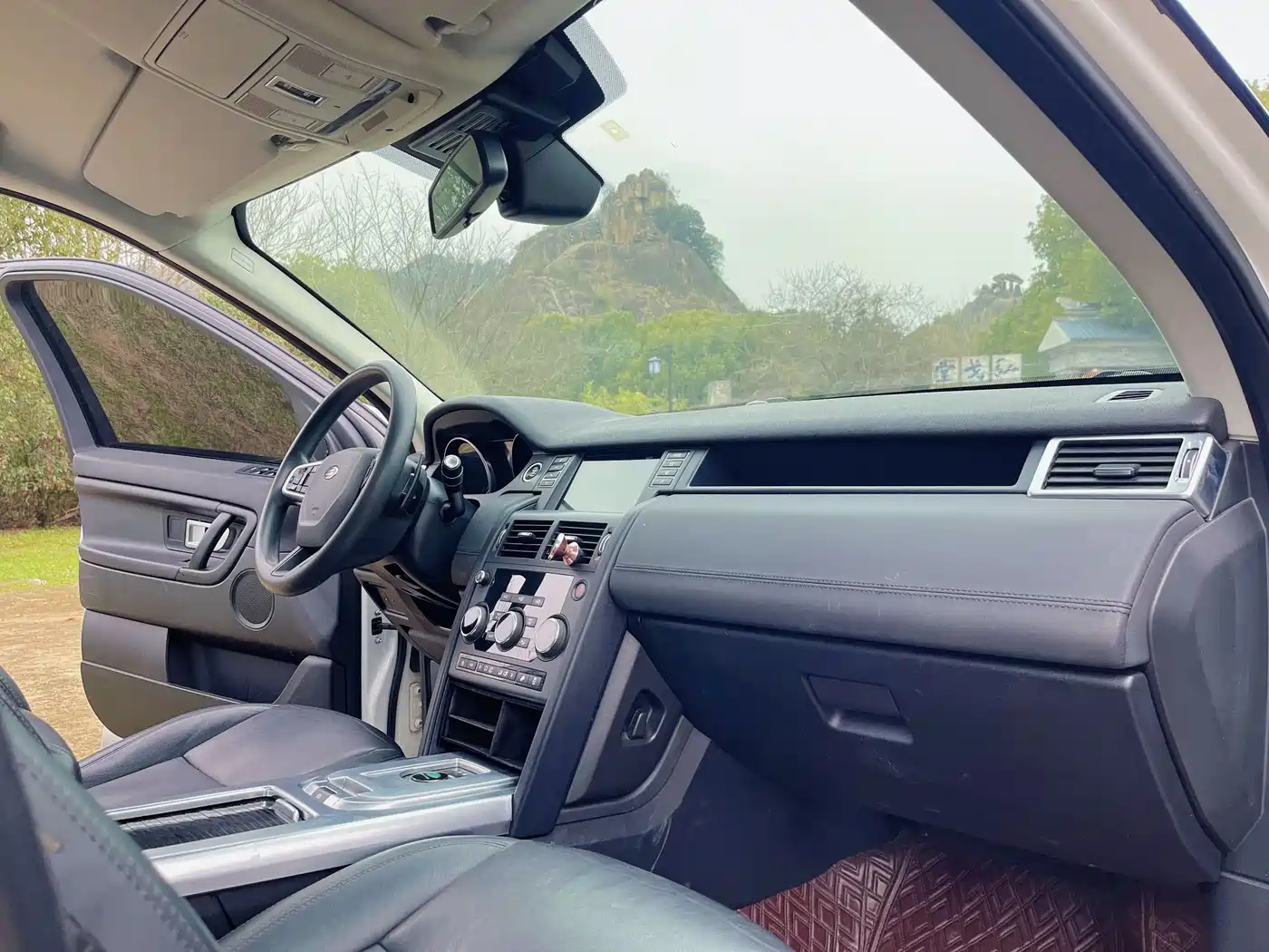 Land Rover Discovery Sport 2018 240PS PURE Edition фото 7