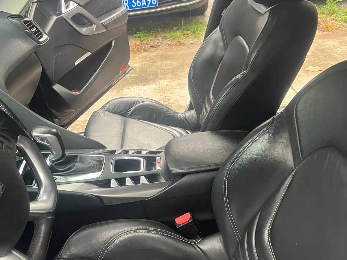 DS 5 2014 2014 1.6T Luxury THP160