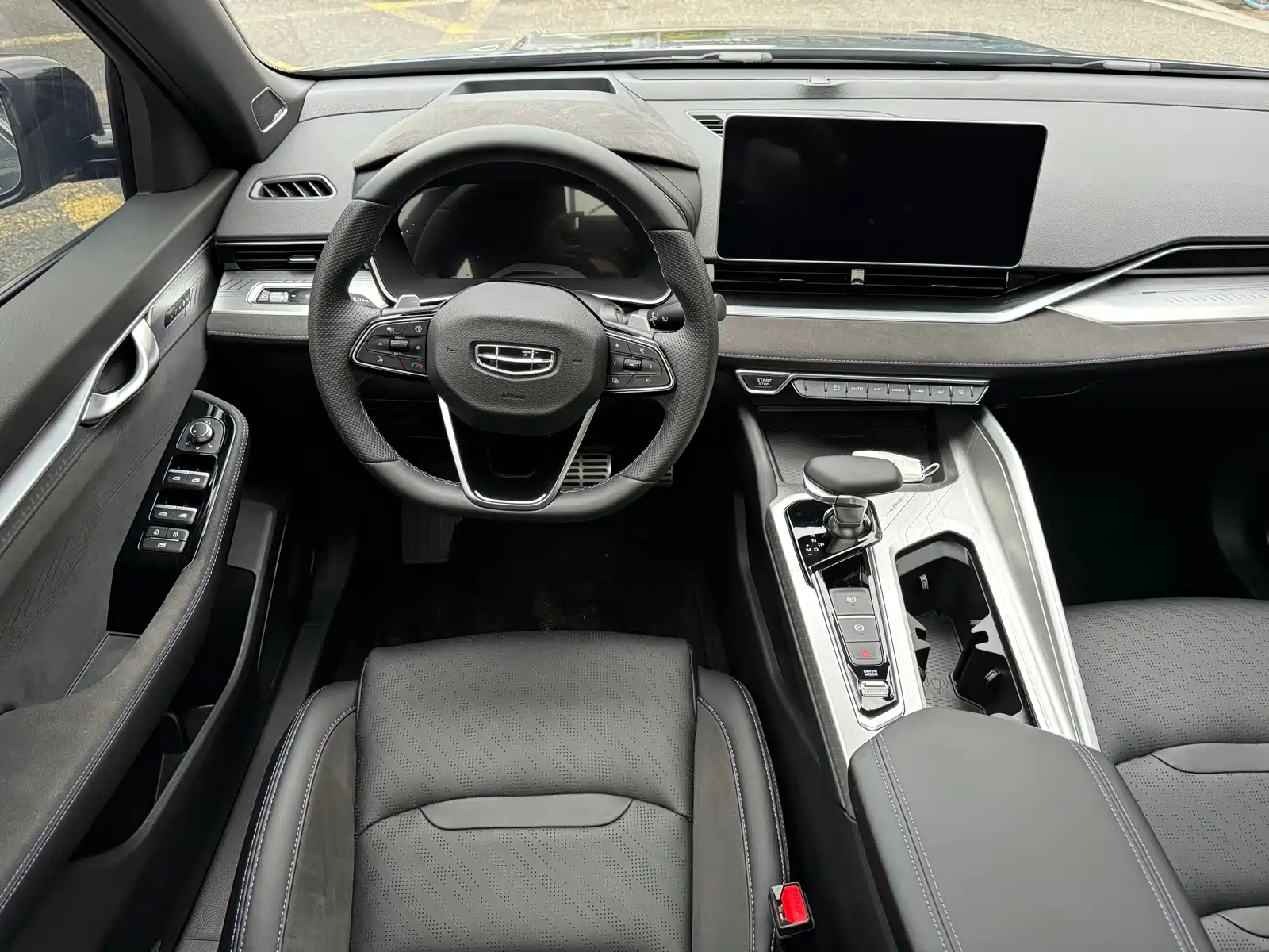 Фото 7 - Geely Preface