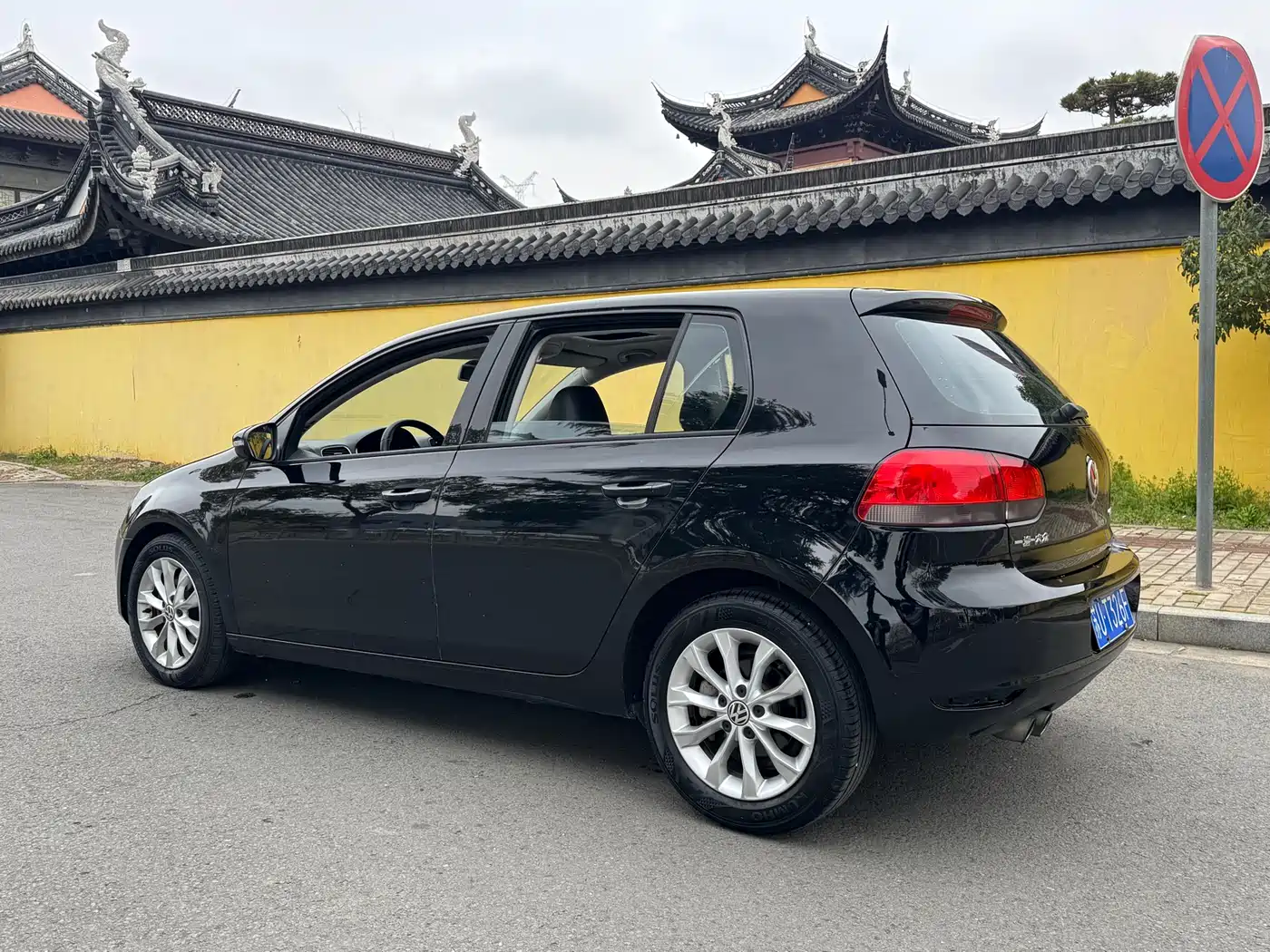 Volkswagen Golf 2012 1.4TSI Automatic Luxury фото 16