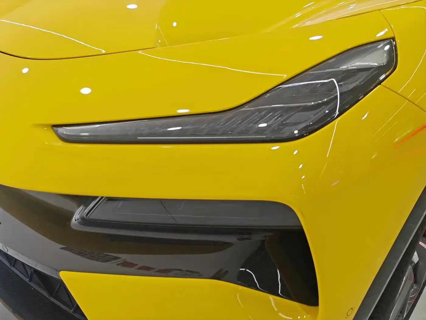 LOTUS SPORTS CAR ELETRE