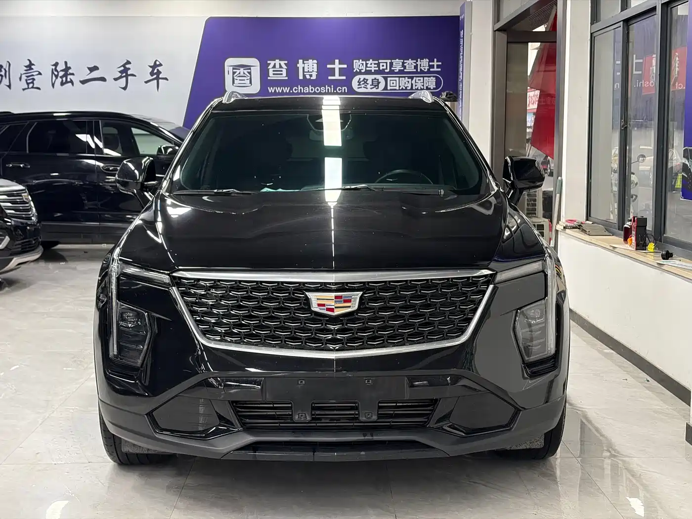 Фото 2 - Cadillac XT4