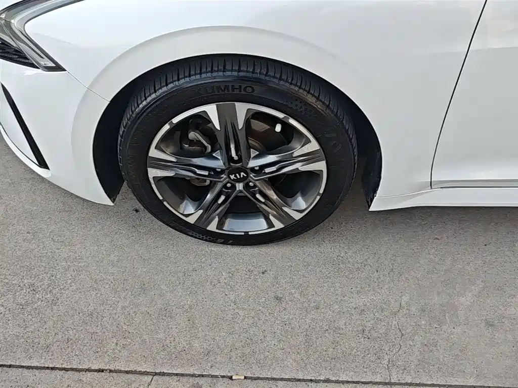 Kia K5 2020 270T CVVD Luxury Tech Version фото 23