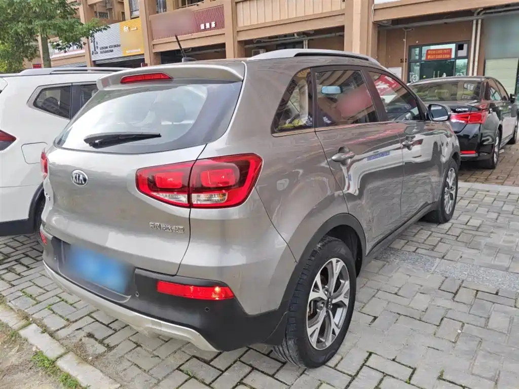 Kia KX3 Smart Run 2015 1.6L Automatic 2WD DLX фото 7