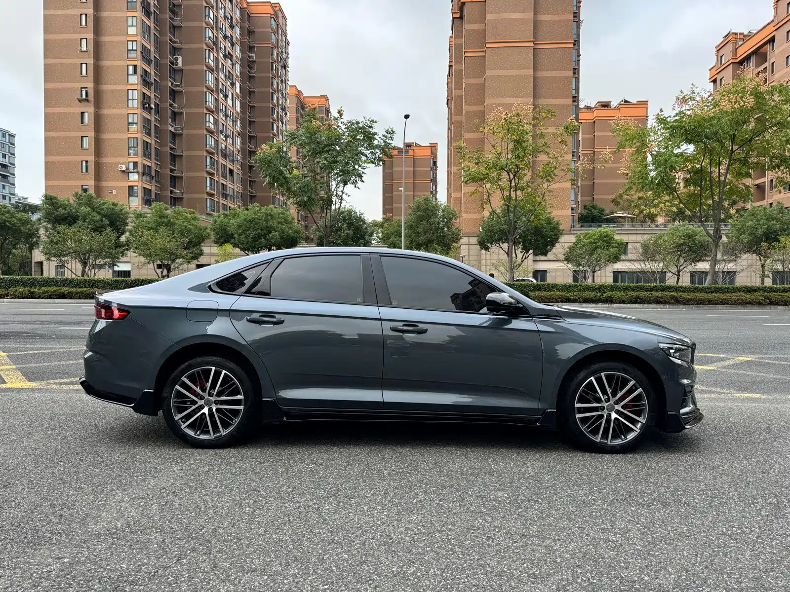 Фото 13 - Geely Preface
