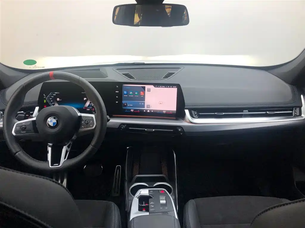 BMW X1 M35Li 2024 M35Li фото 7