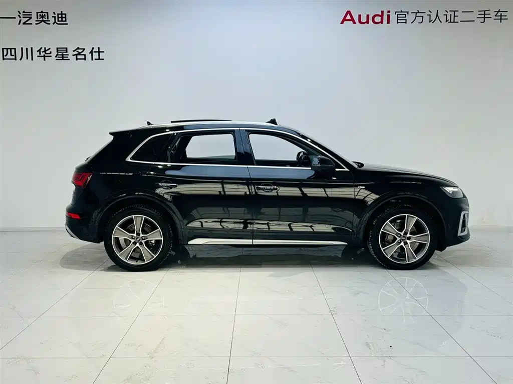 Audi Q5L 2022 Facelift 45T Luxury Dynamic фото 4