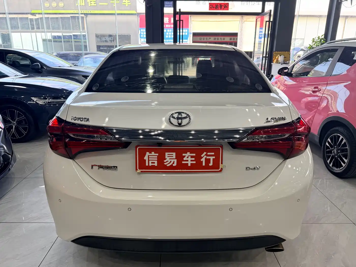 Toyota Levin 2017 Facelift 185T CVT Elite (China V) фото 6