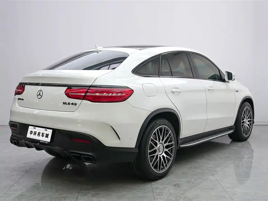 Mercedes-Benz GLE Coupe 2015 GLE 320 4MATIC Coupe SUV фото 18