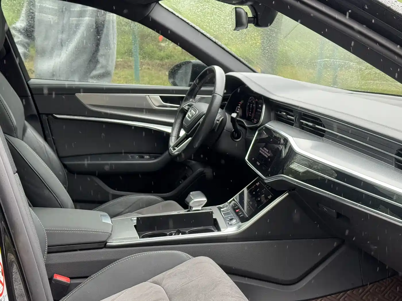 Audi A6L 2023 Facelift 40 TFSI Luxury Dynamic фото 7