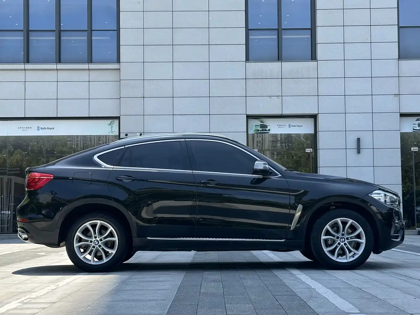 BMW X6 2017 xDrive28i фото 7