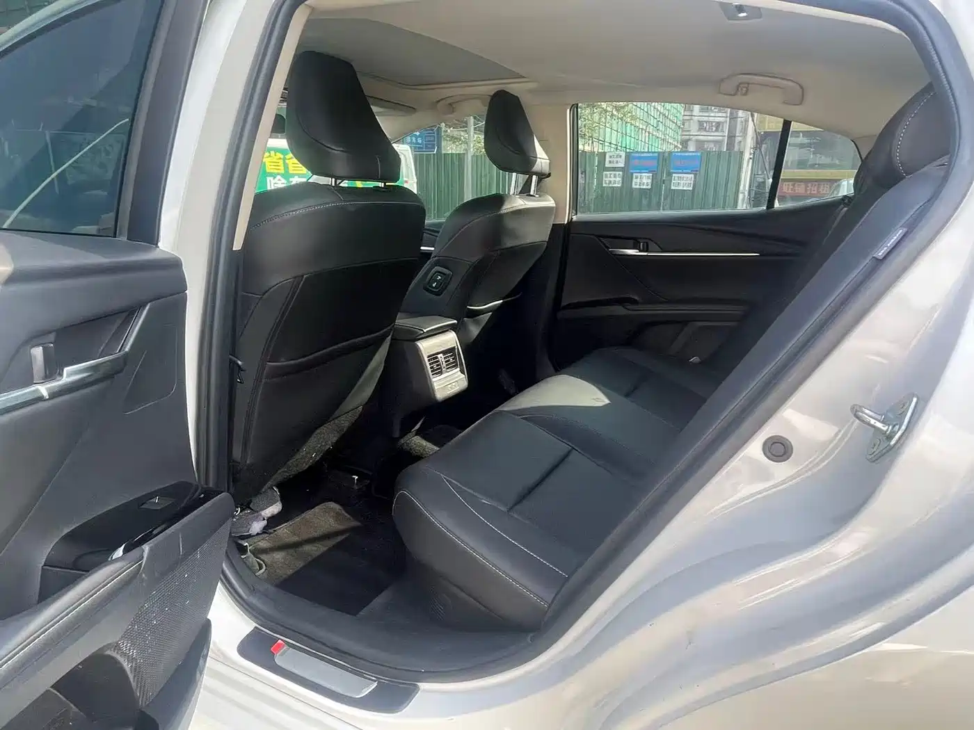 Toyota Camry 2025 2024 Hybrid 2.0HGVP Luxury Edition