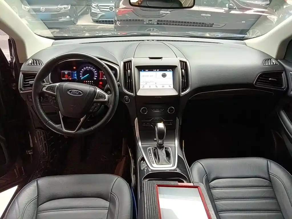 Ford Edge 2017 2016 EcoBoost 245 2WD Luxury 7-Seater