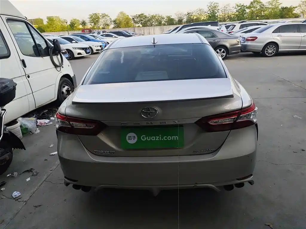 Toyota Camry 2021 2.0S Sporty Edition фото 6